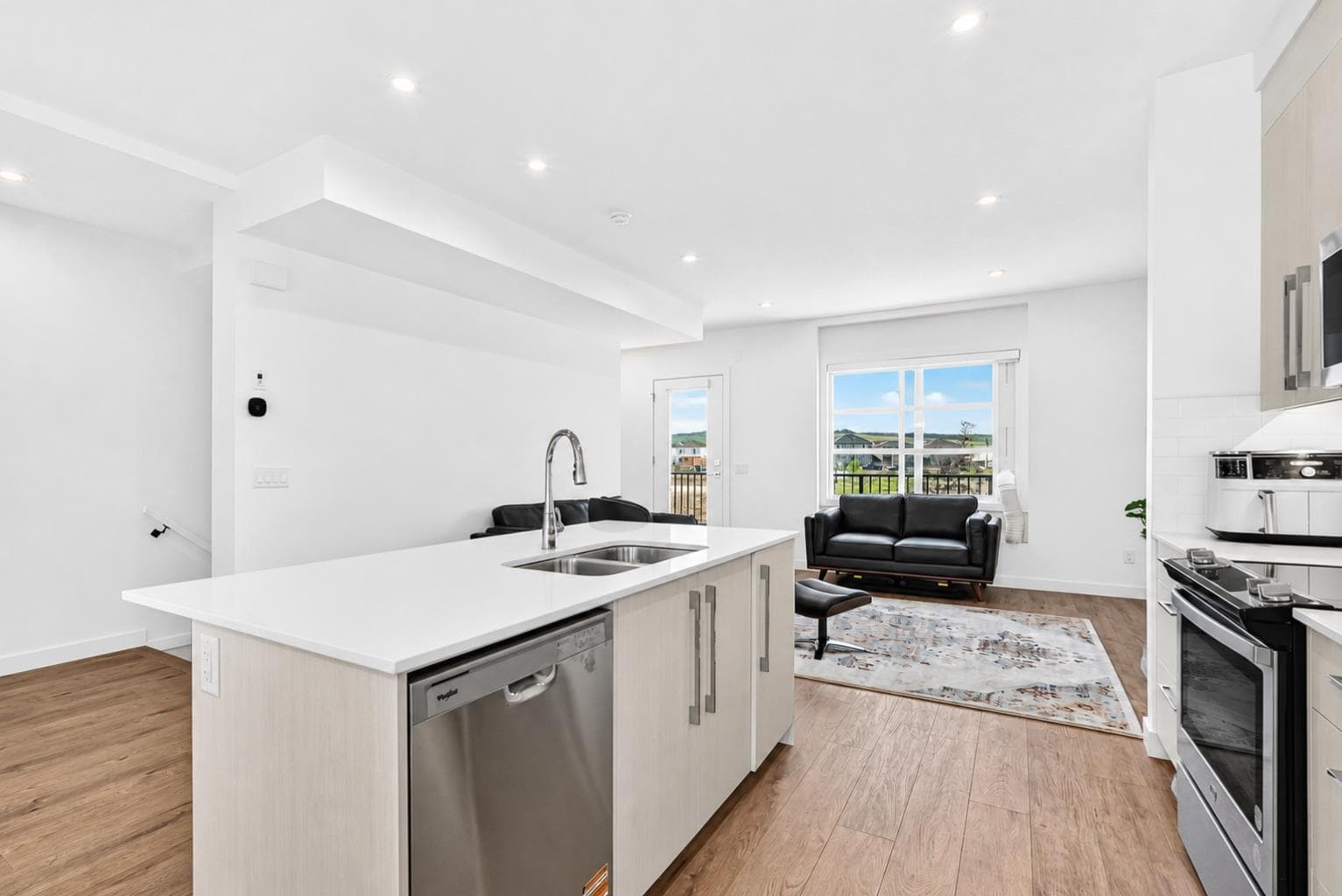 308, 135 Belmont Passage SW
