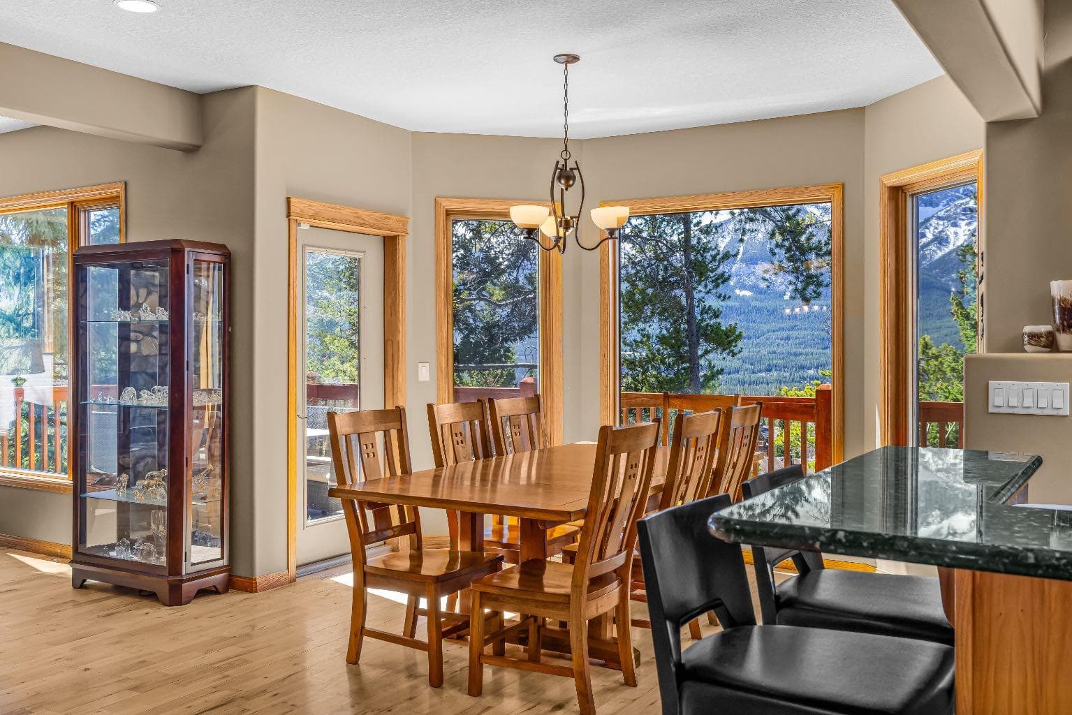 389 Eagle Heights 