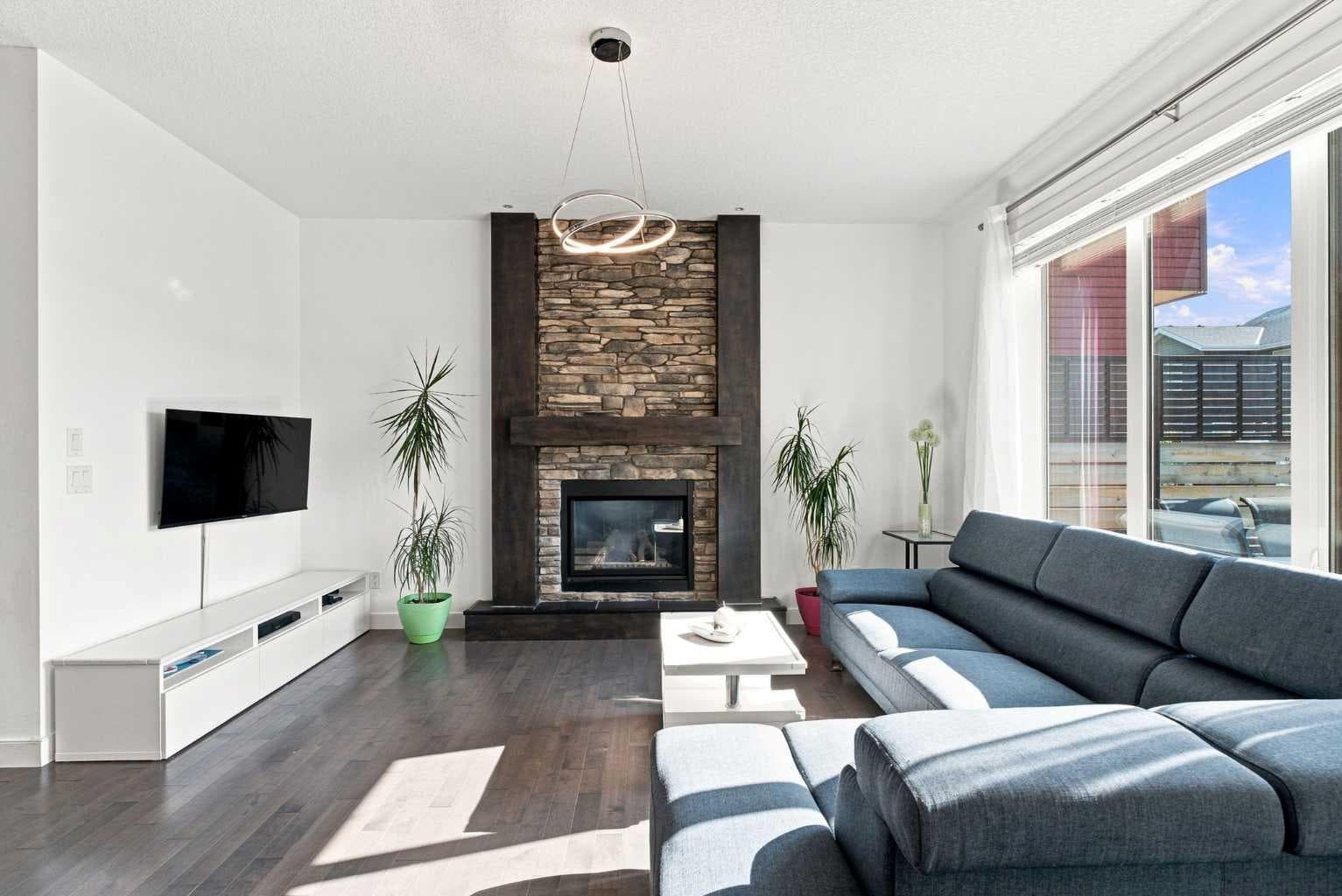63 Sunset Park 