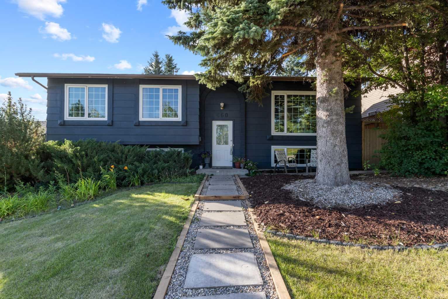 460 Parkridge Crescent SE