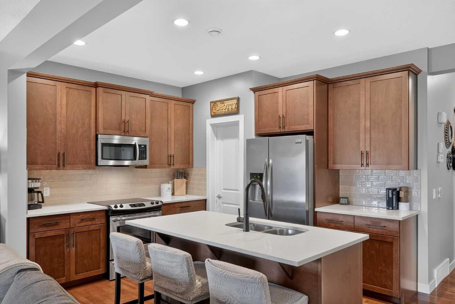 101 Walden Square SE