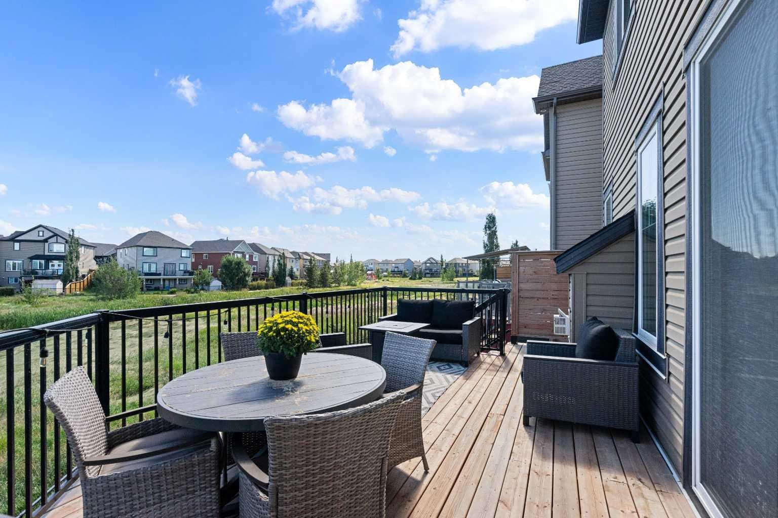 10 Windcreek Terrace SW