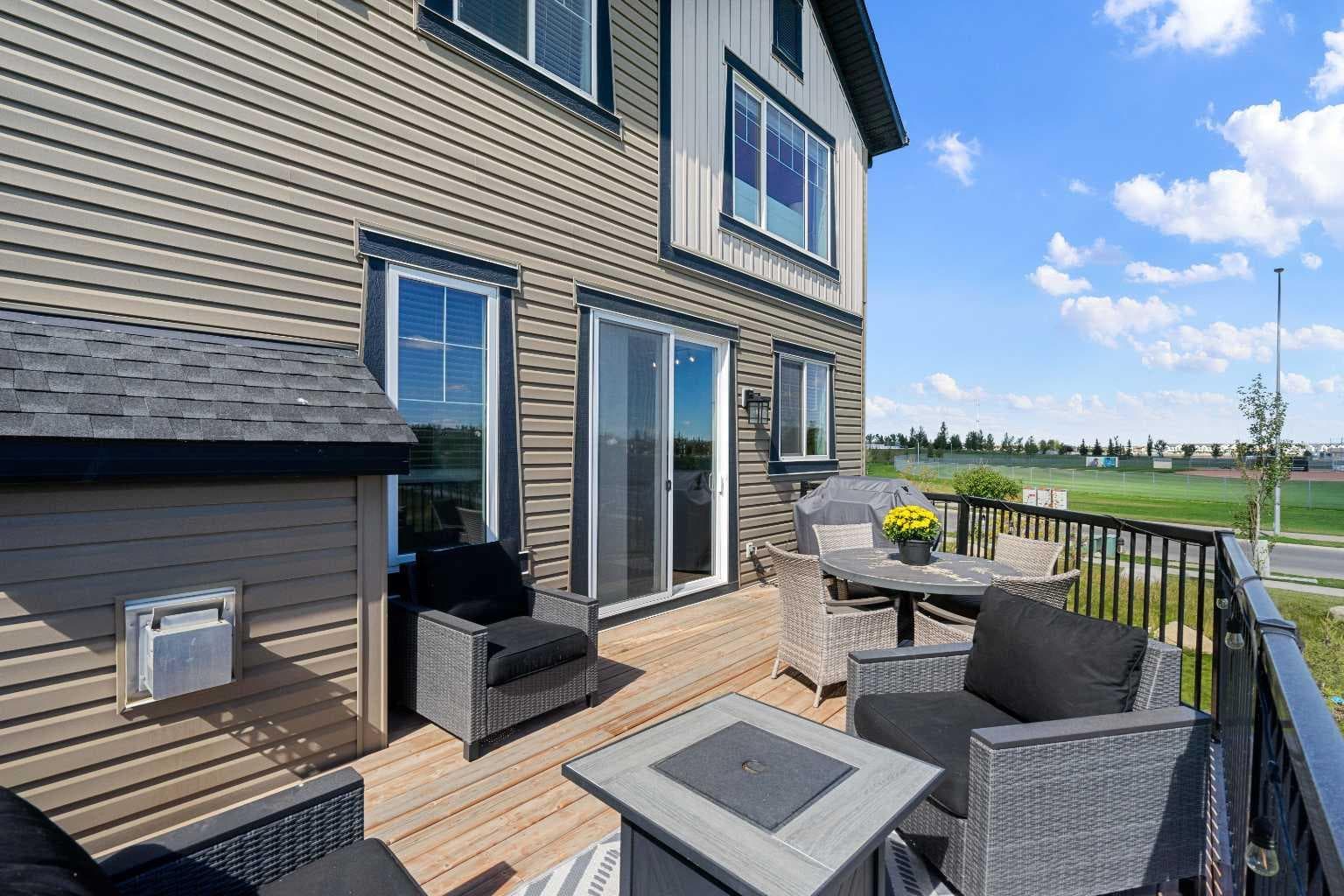 10 Windcreek Terrace SW