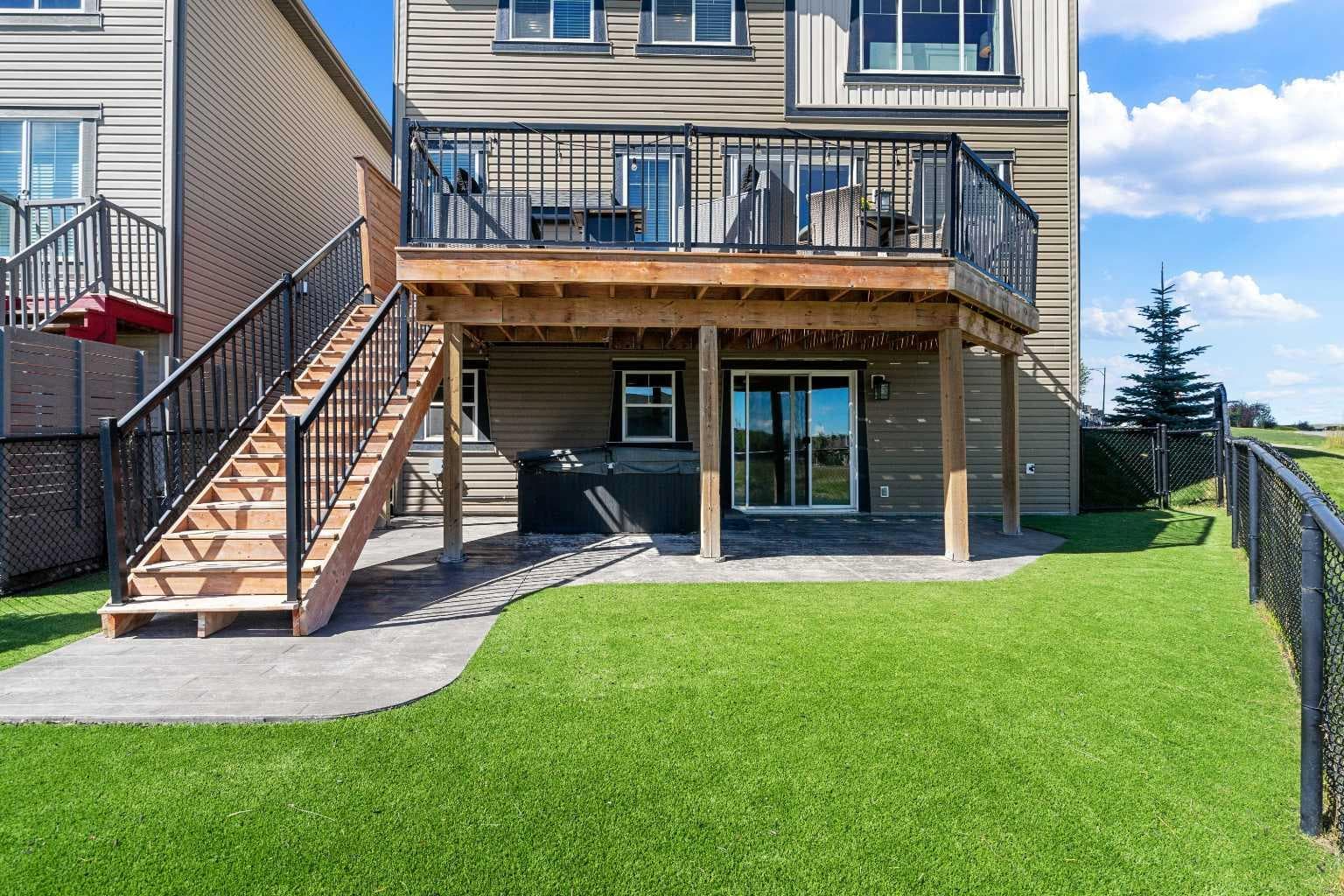 10 Windcreek Terrace SW