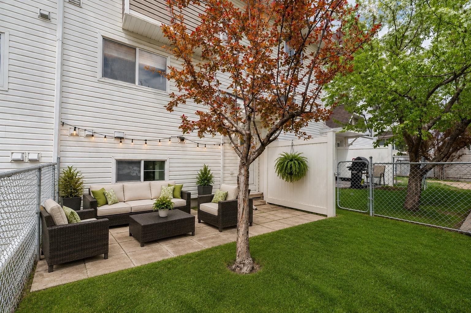 45 Tuscany springs Gardens NW
