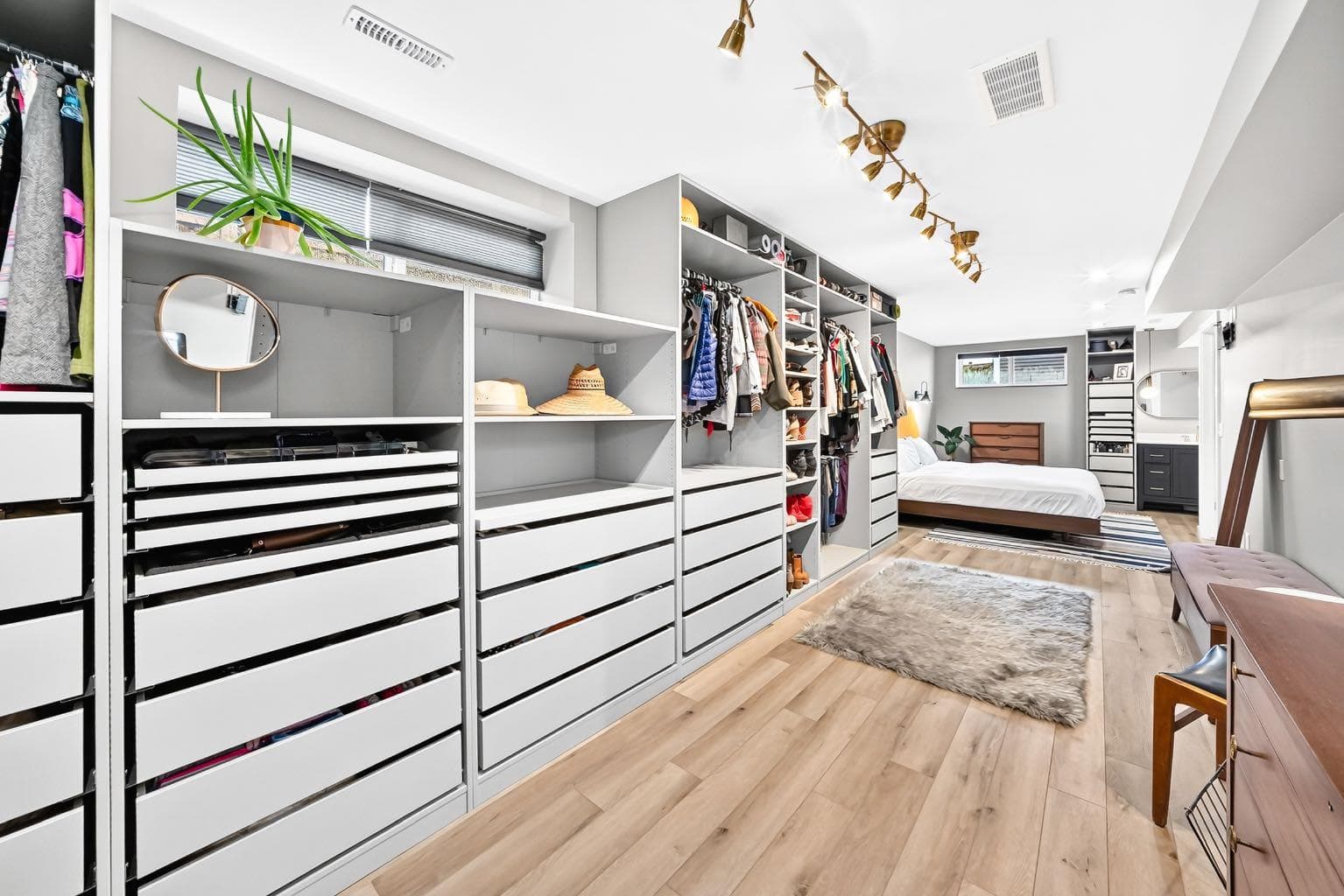 3 Sunrise Heights 