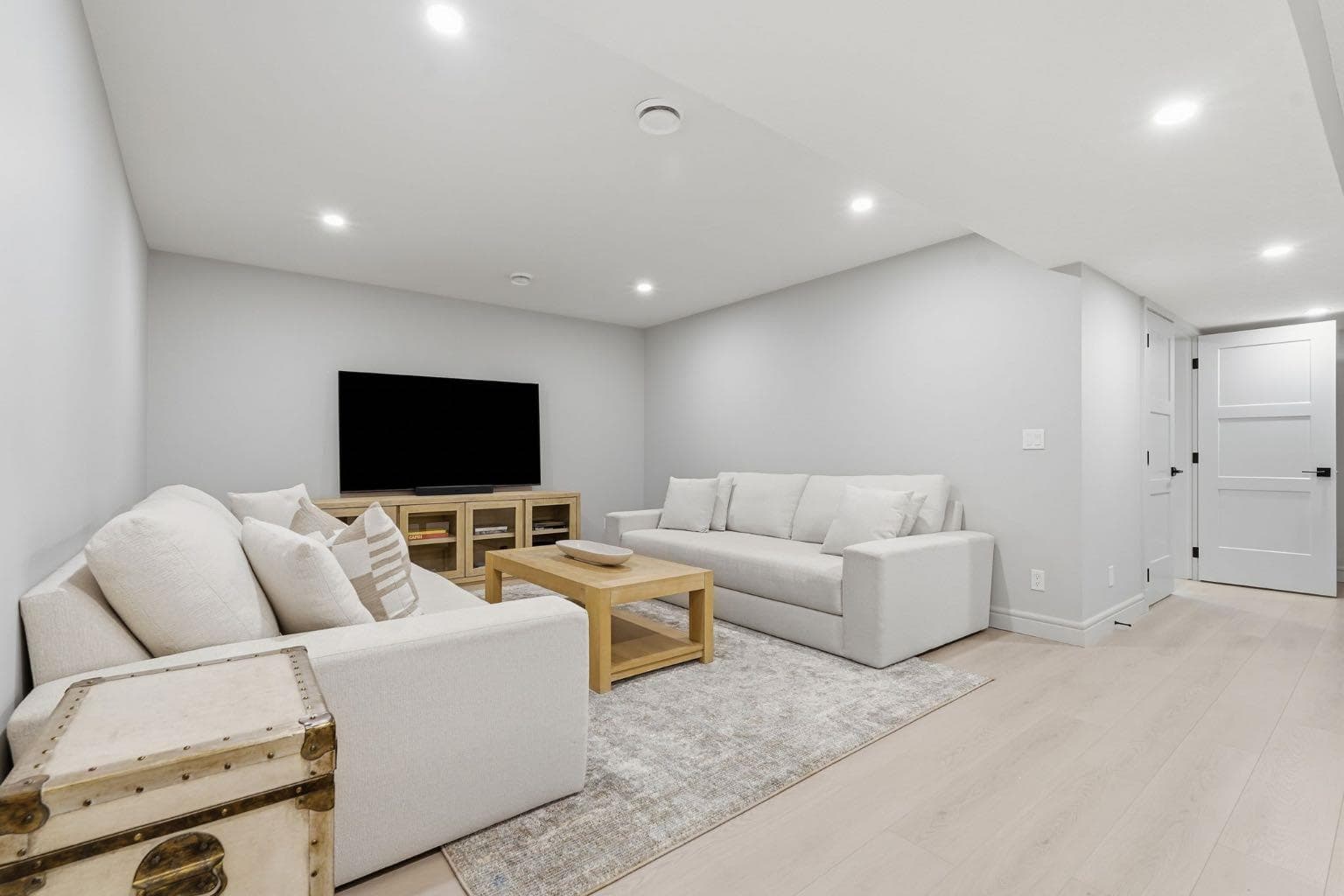 10 Legacy Woods Crescent SE