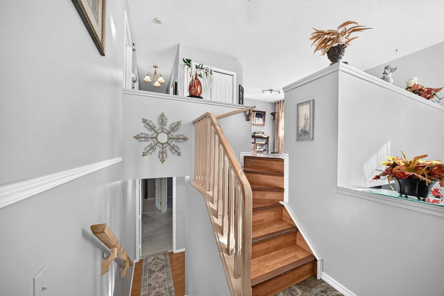 159 Fresno Place NE
