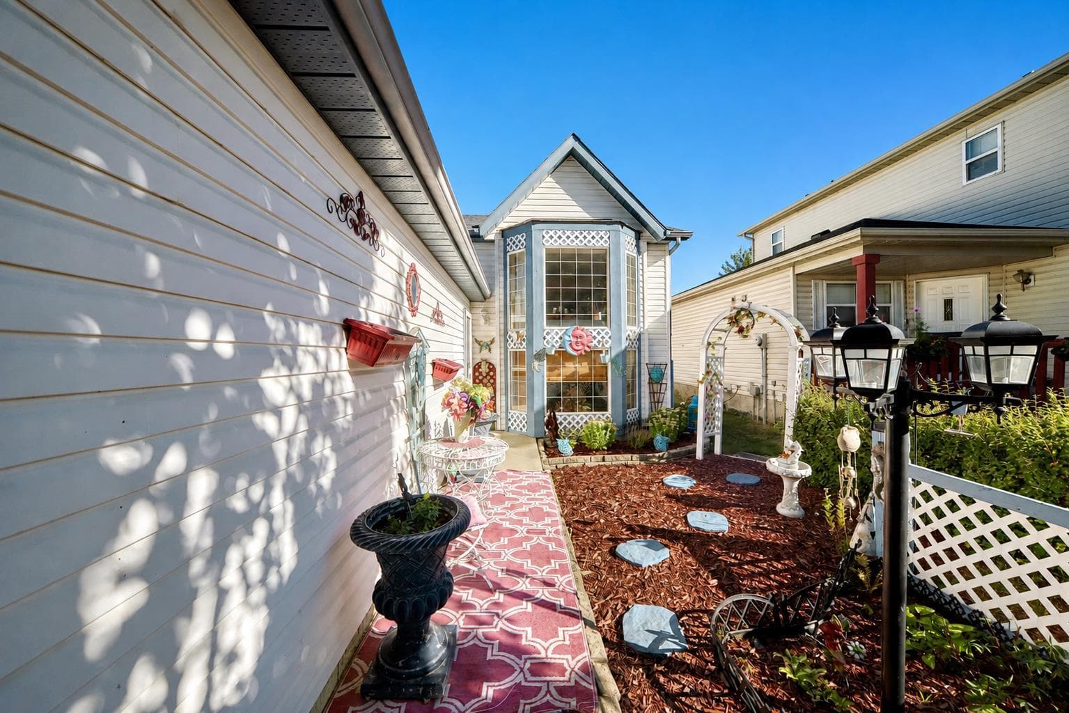 159 Fresno Place NE