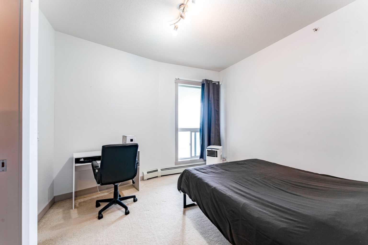 314, 69 Springborough Court SW