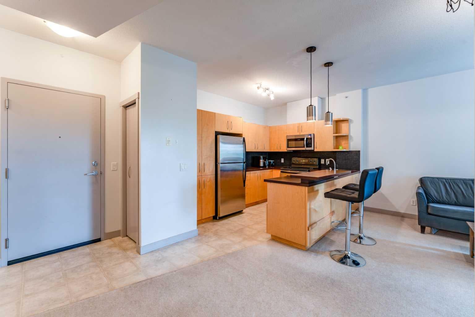 314, 69 Springborough Court SW