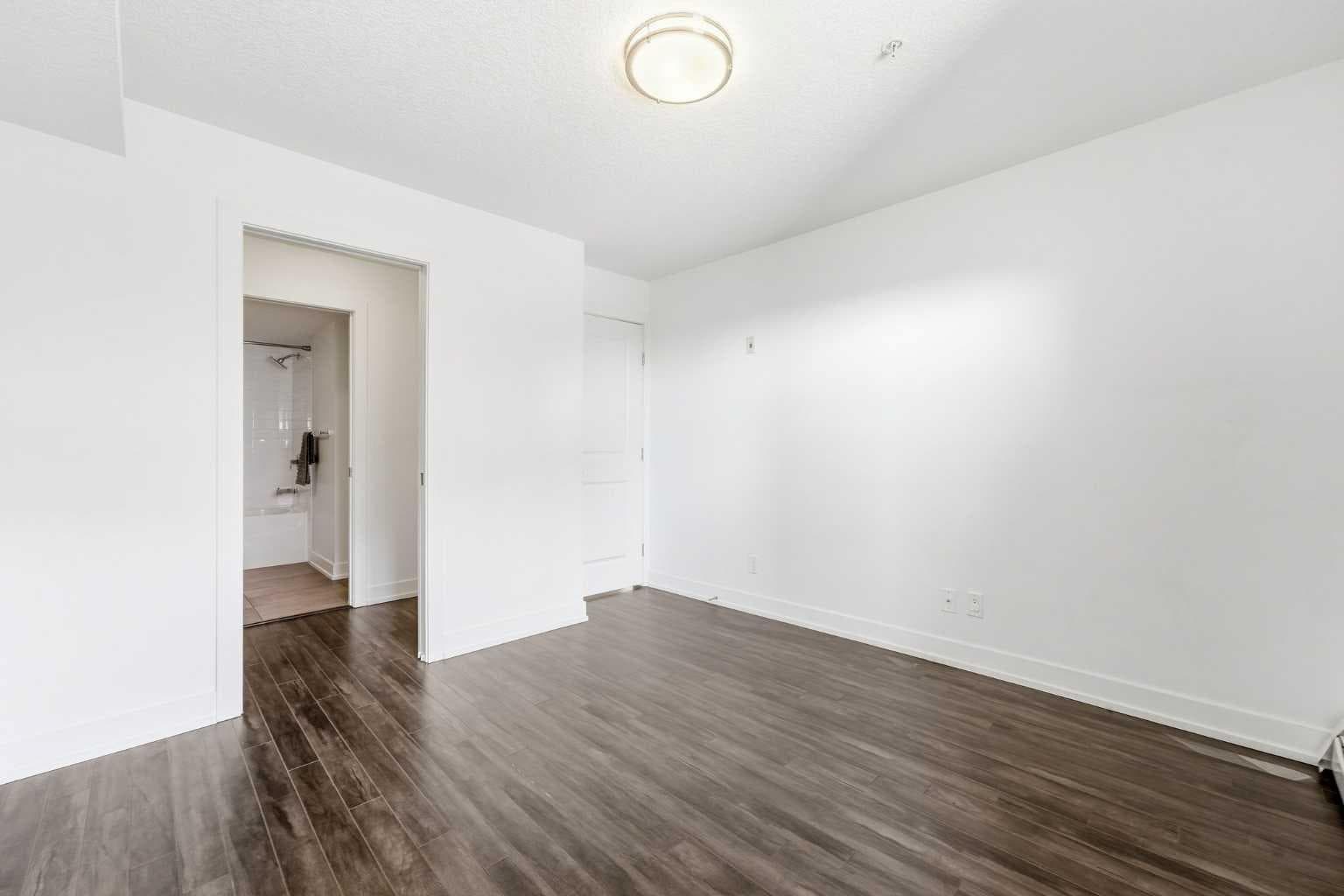 203, 611 Edmonton Trail NE