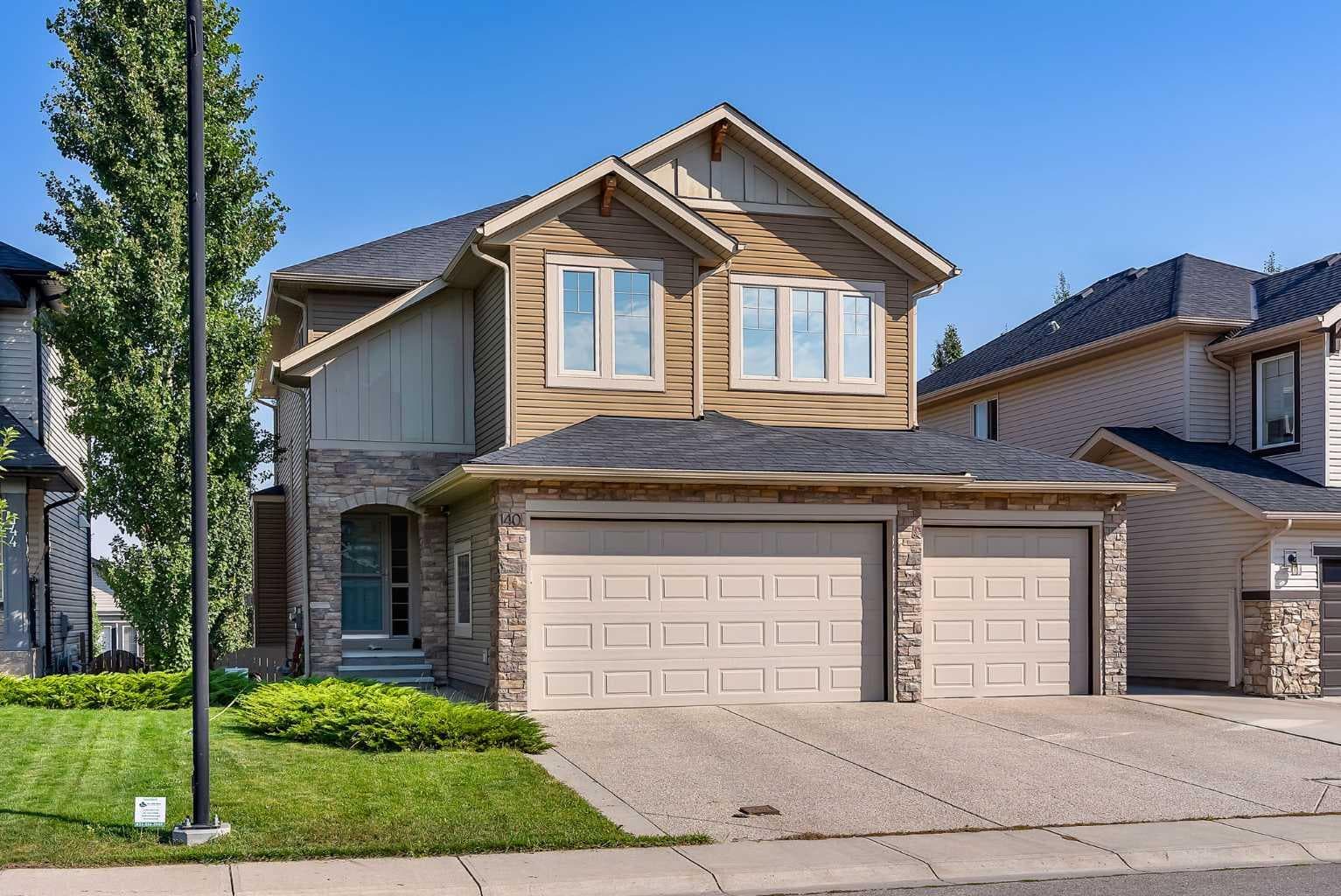 140 Aspenmere Close 