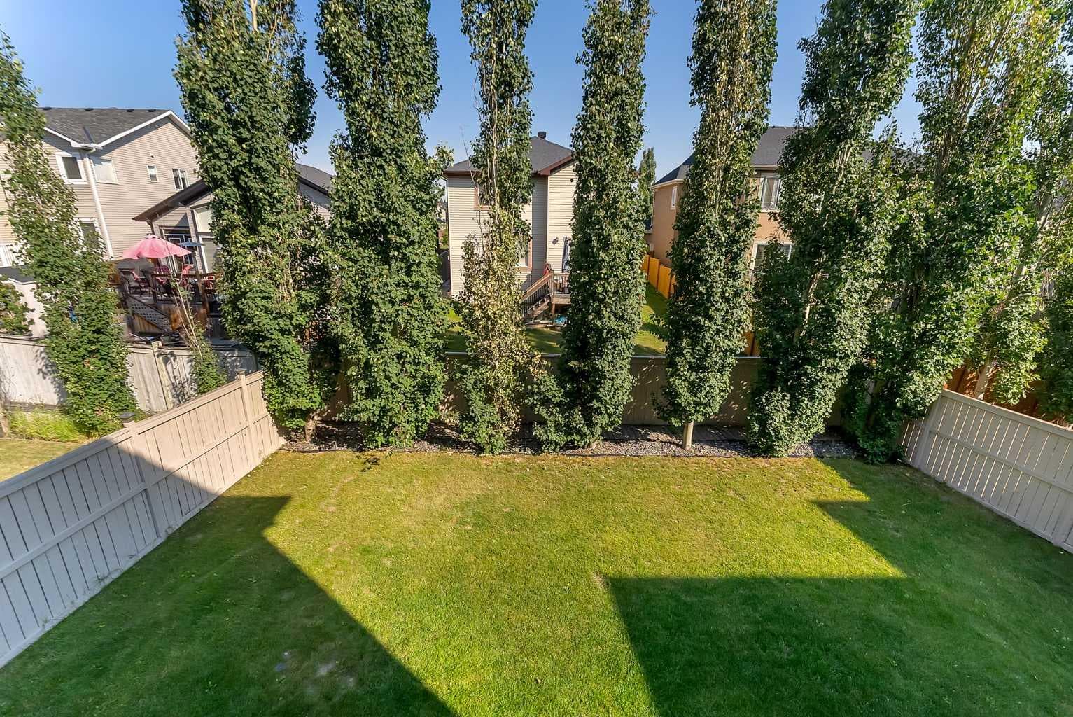 140 Aspenmere Close 