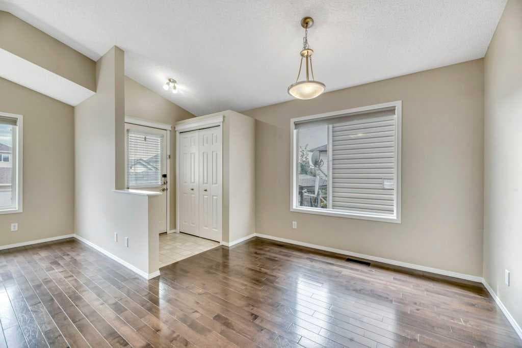 677 Evermeadow Road SW
