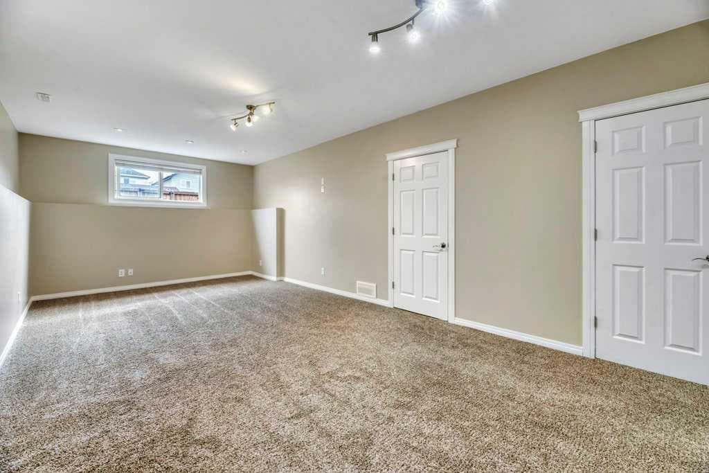 677 Evermeadow Road SW