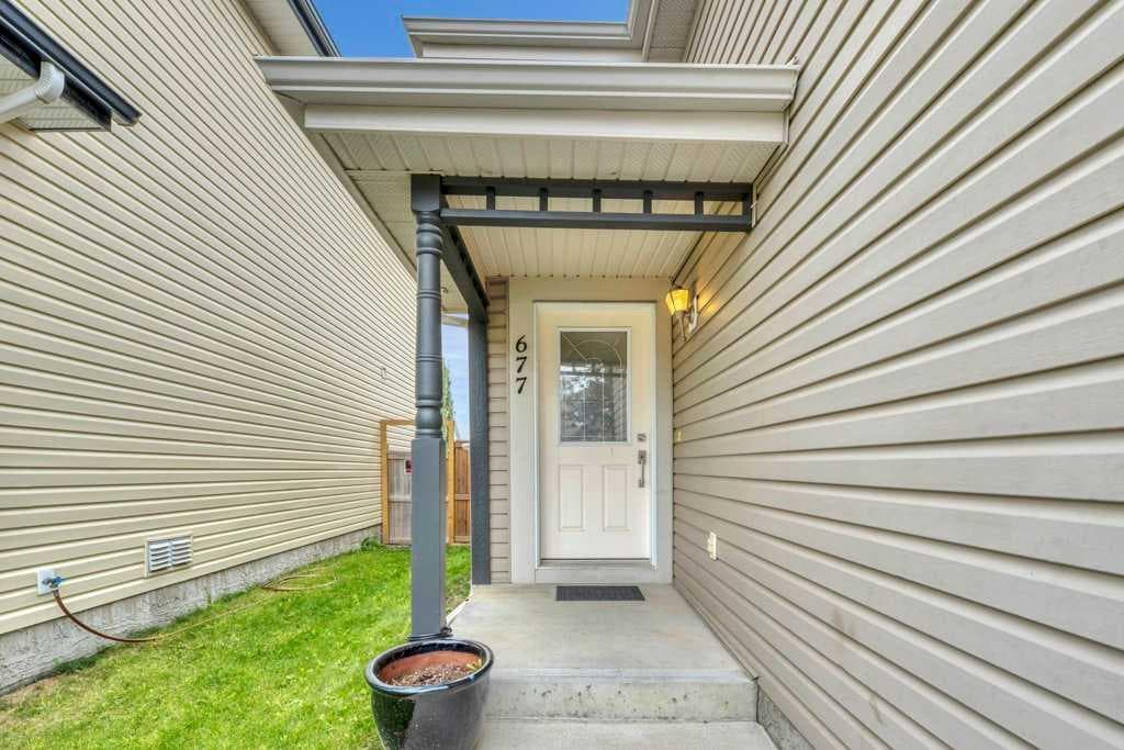 677 Evermeadow Road SW