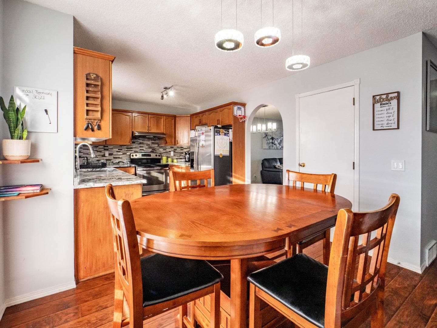 798 Coral Springs Boulevard NE