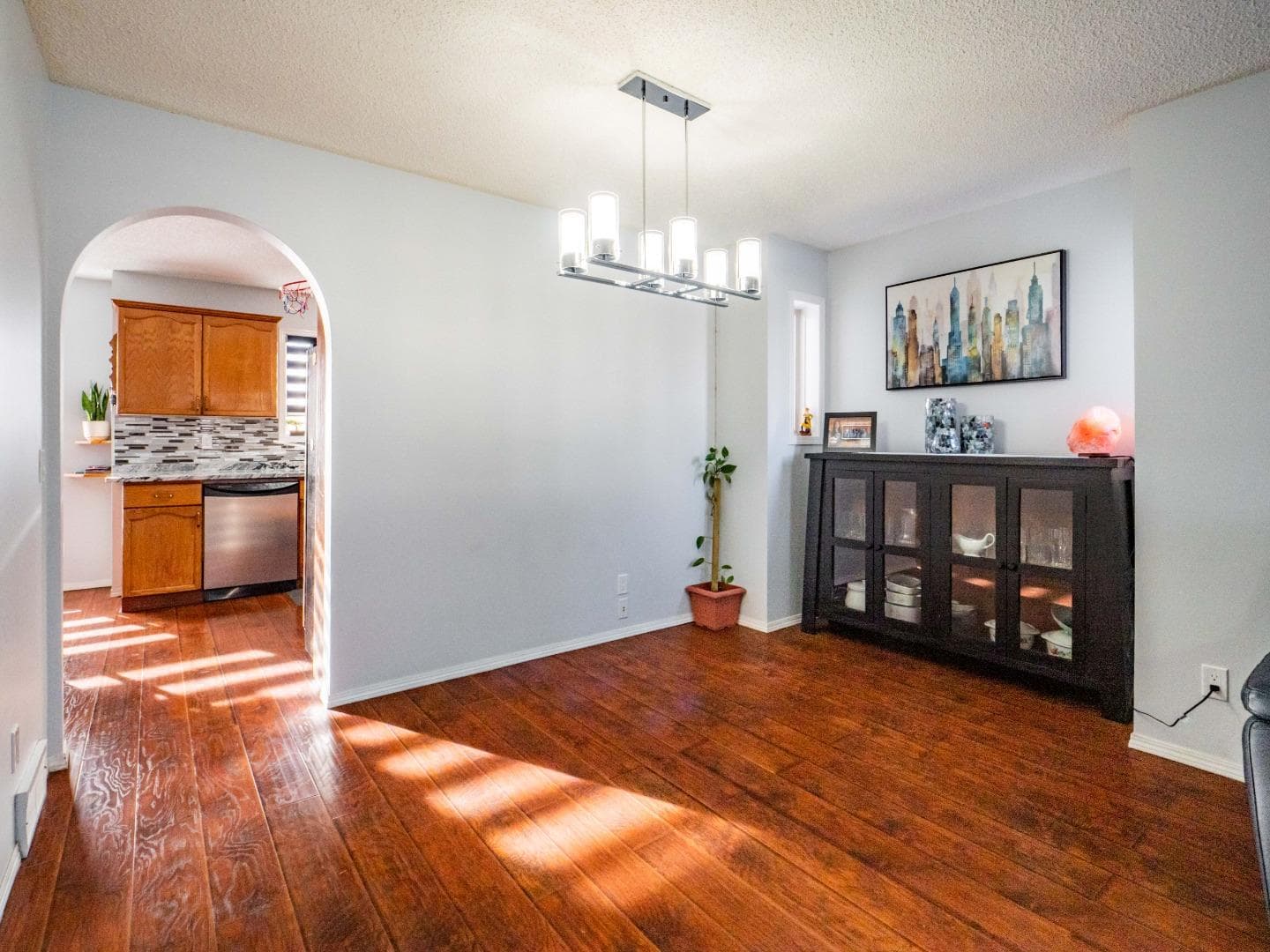 798 Coral Springs Boulevard NE