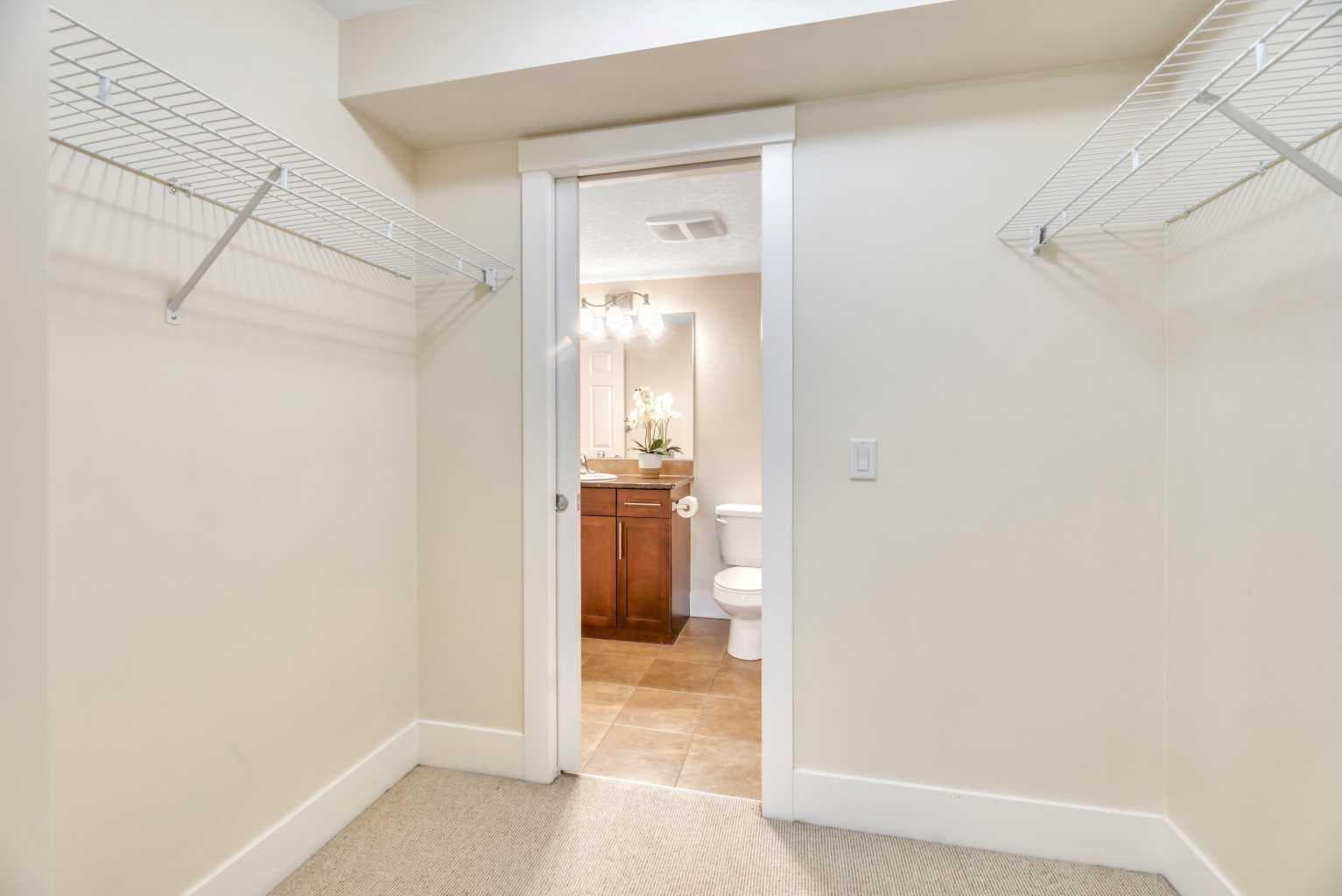 315, 500 Rocky Vista Gardens NW