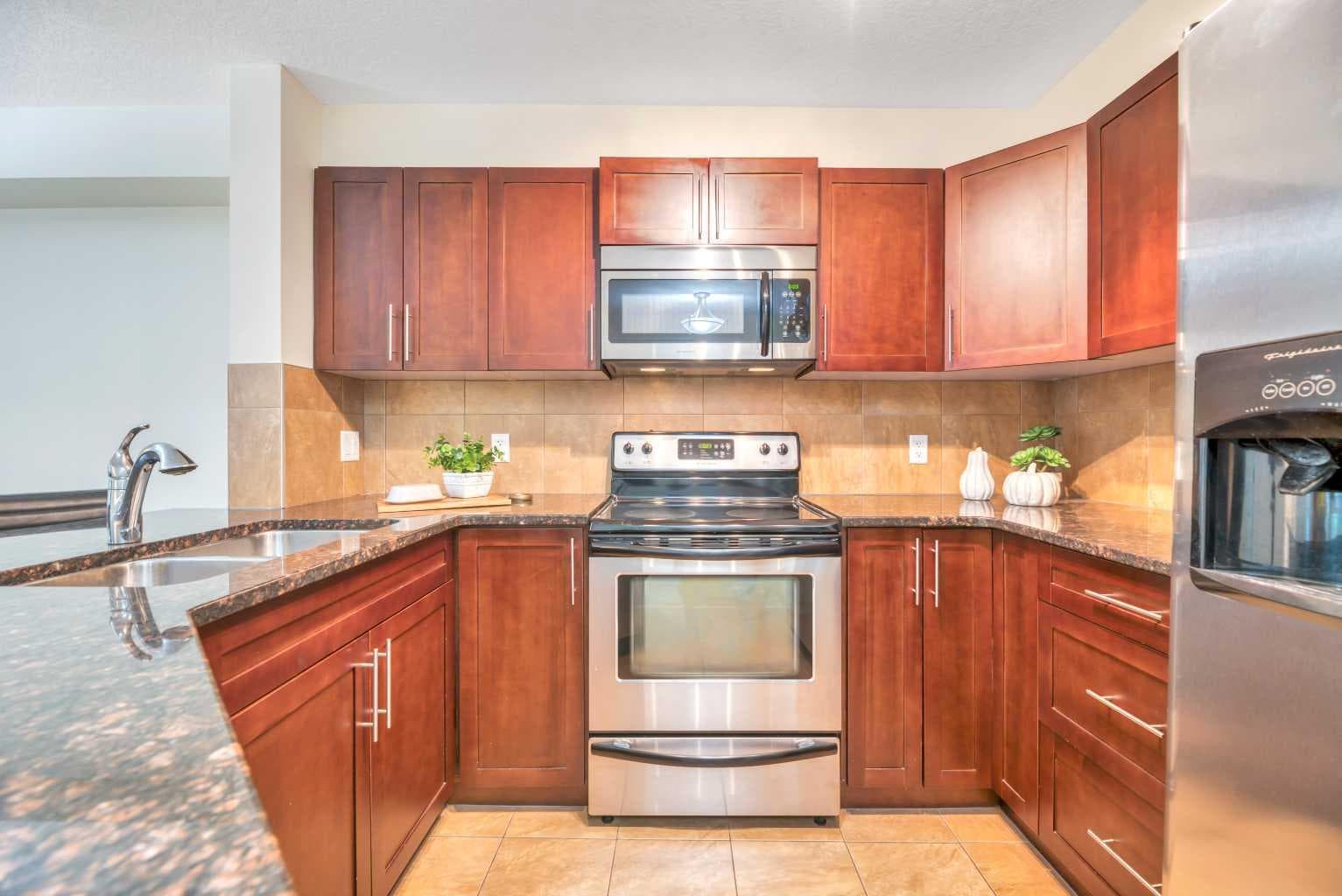 315, 500 Rocky Vista Gardens NW