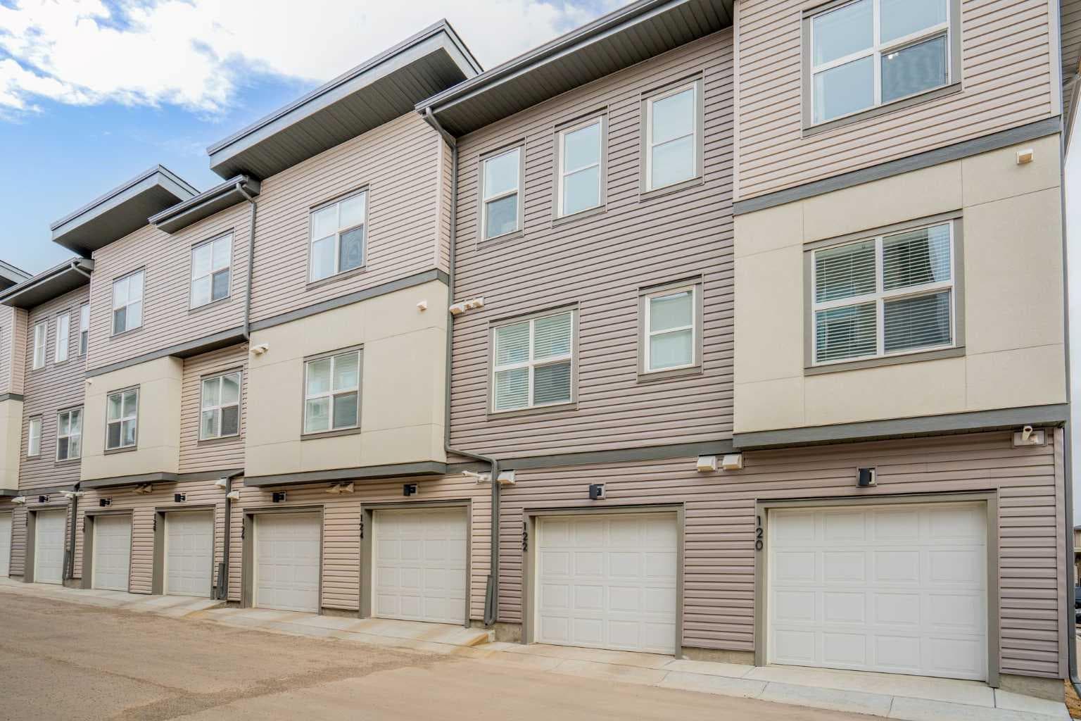 122 Spring Creek Common SW