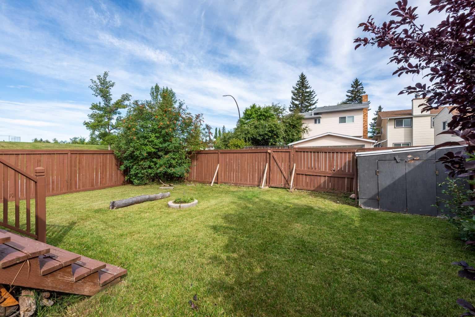 88 Woodfern Rise SW