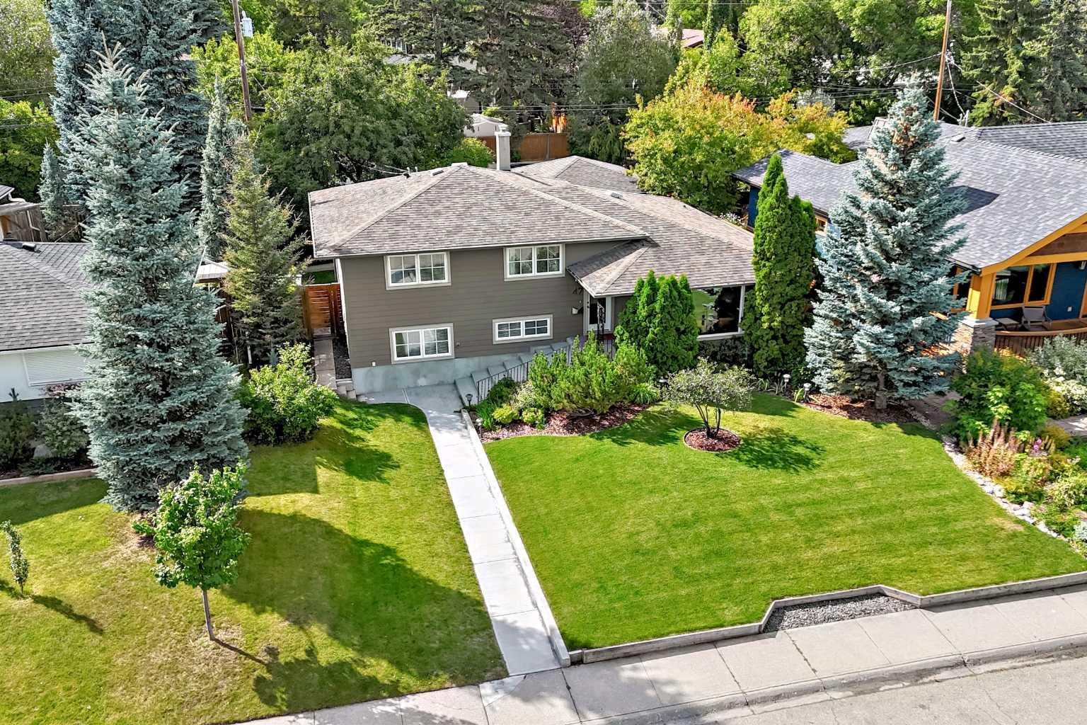 47 Woodlark Drive SW