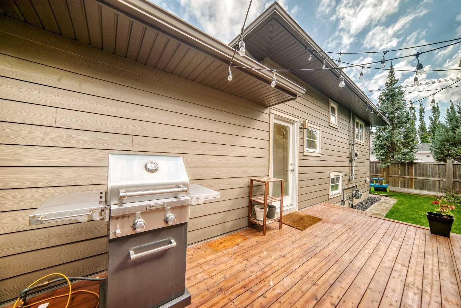 47 Woodlark Drive SW