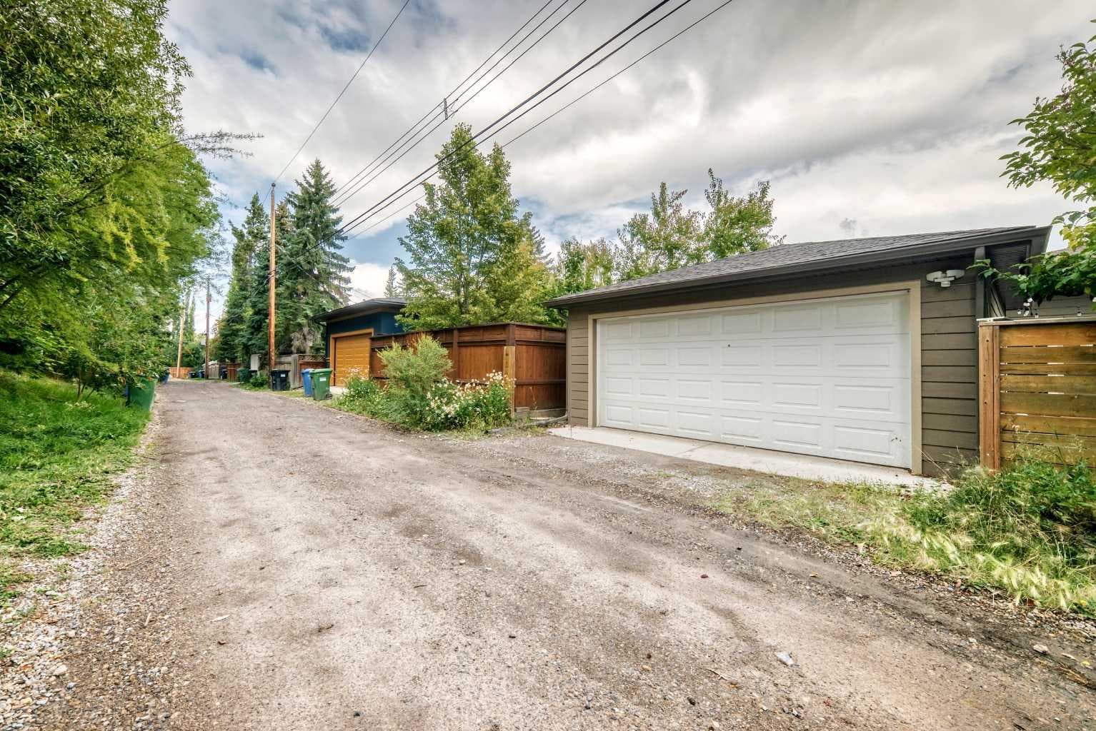 47 Woodlark Drive SW