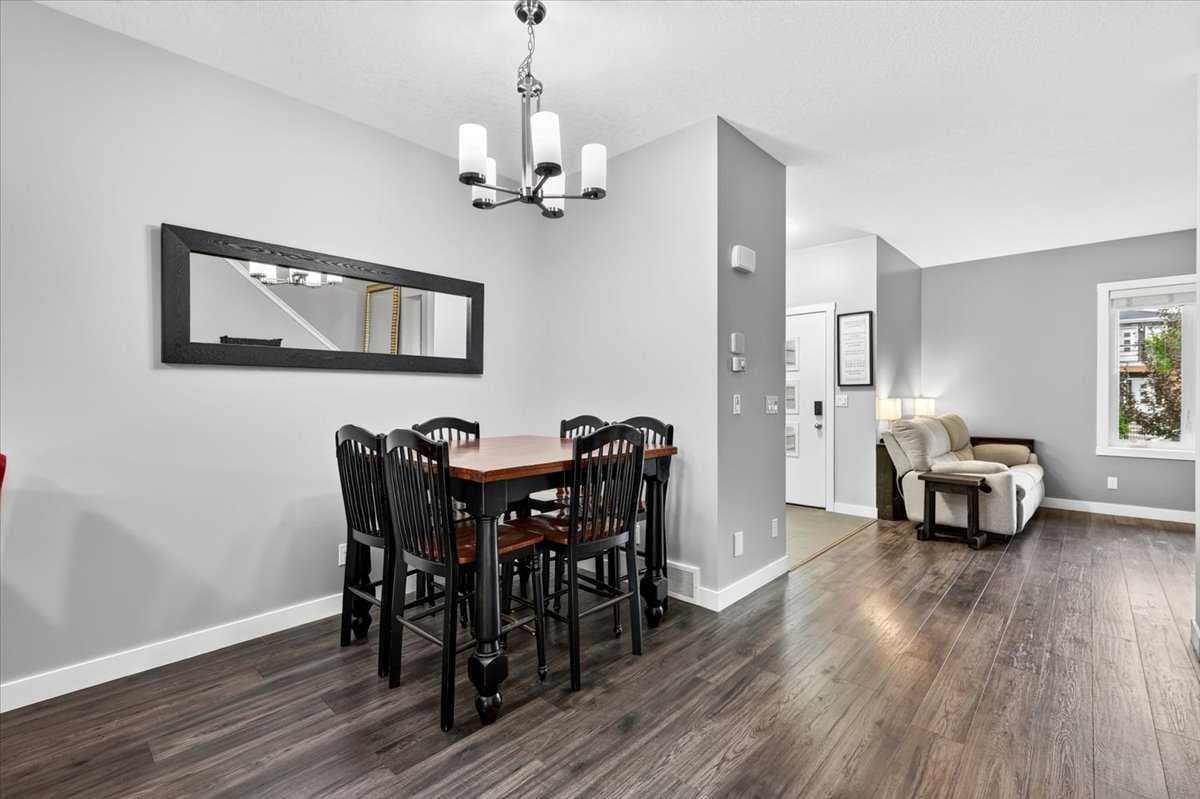 309 Midtown Gate SW