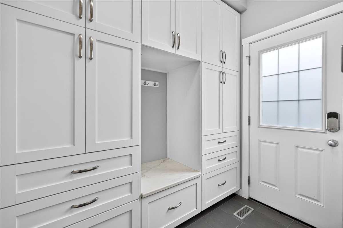 309 Midtown Gate SW