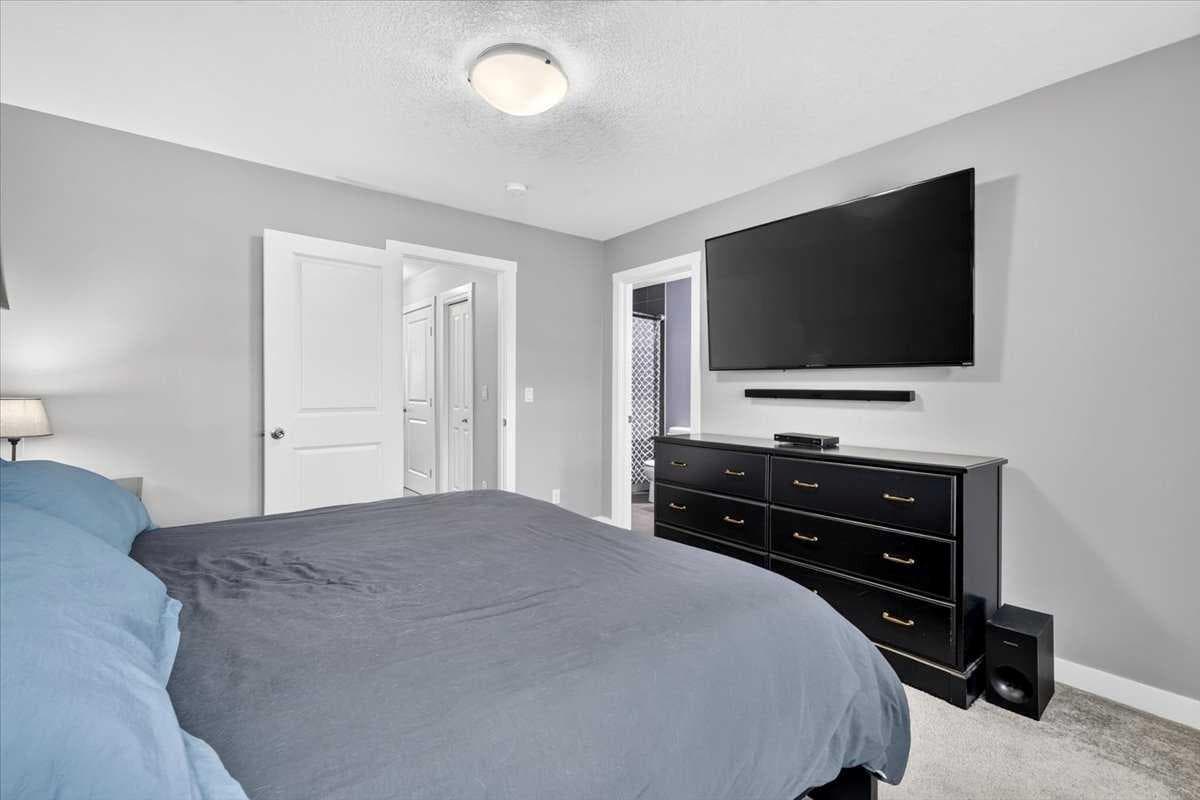 309 Midtown Gate SW