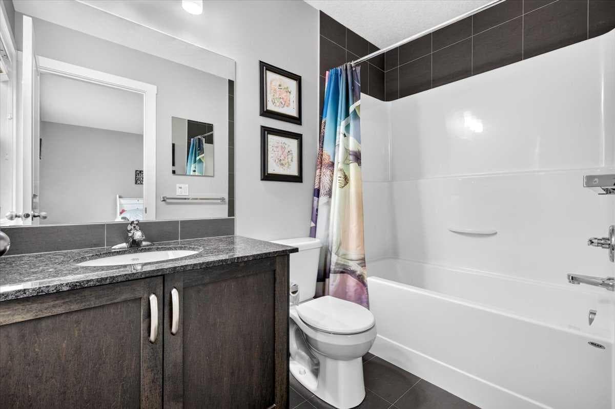 309 Midtown Gate SW