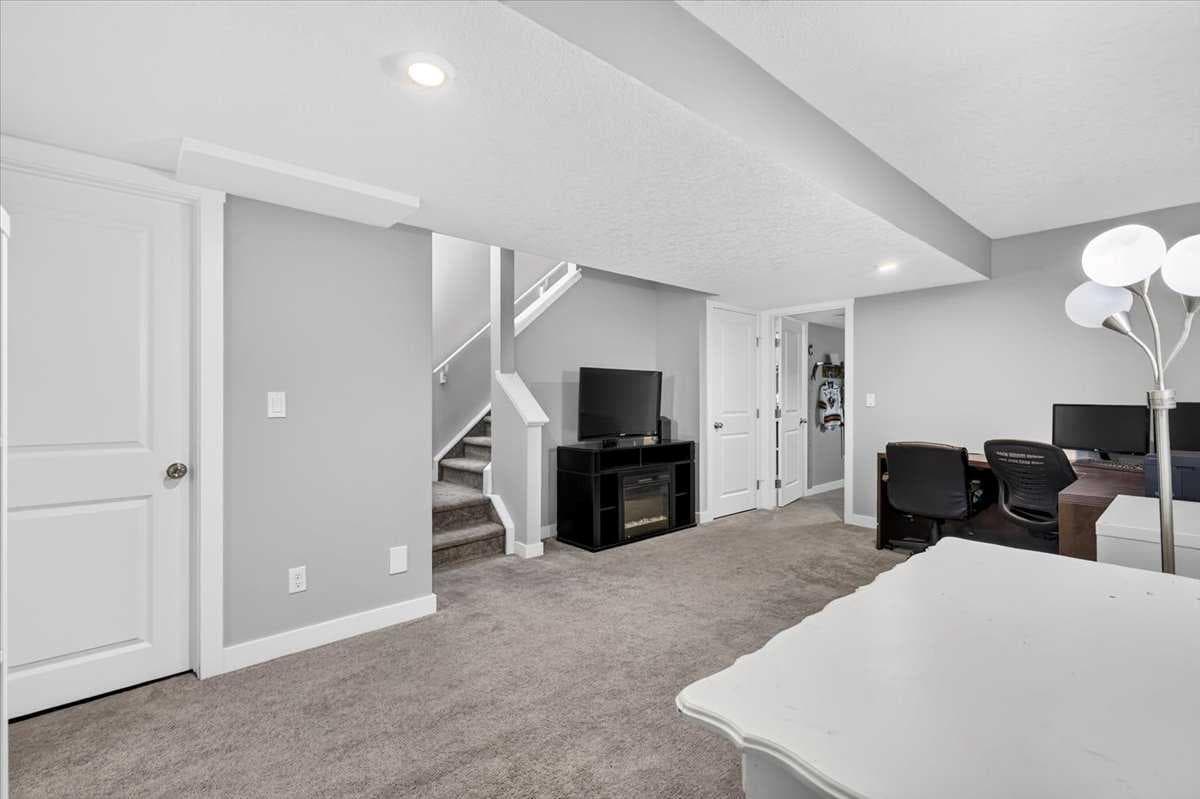 309 Midtown Gate SW