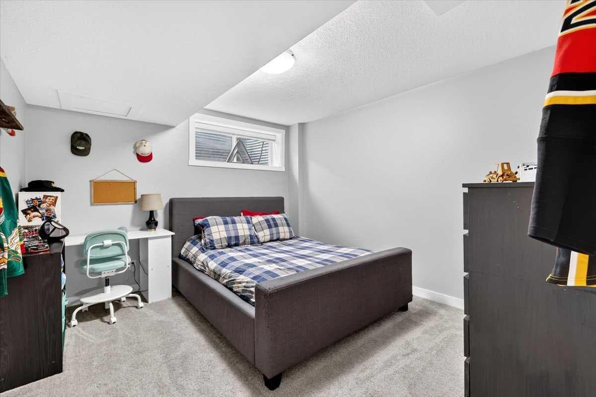 309 Midtown Gate SW