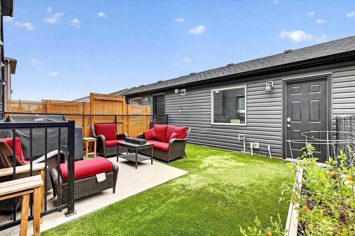 309 Midtown Gate SW