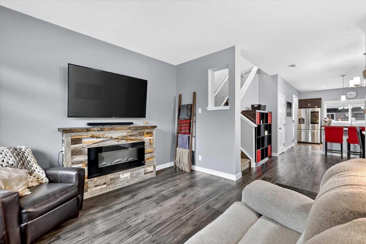 309 Midtown Gate SW