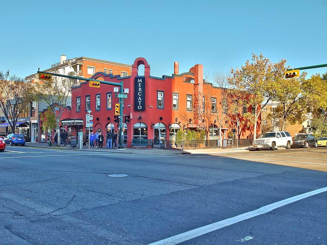 402, 2419 Erlton Road SW