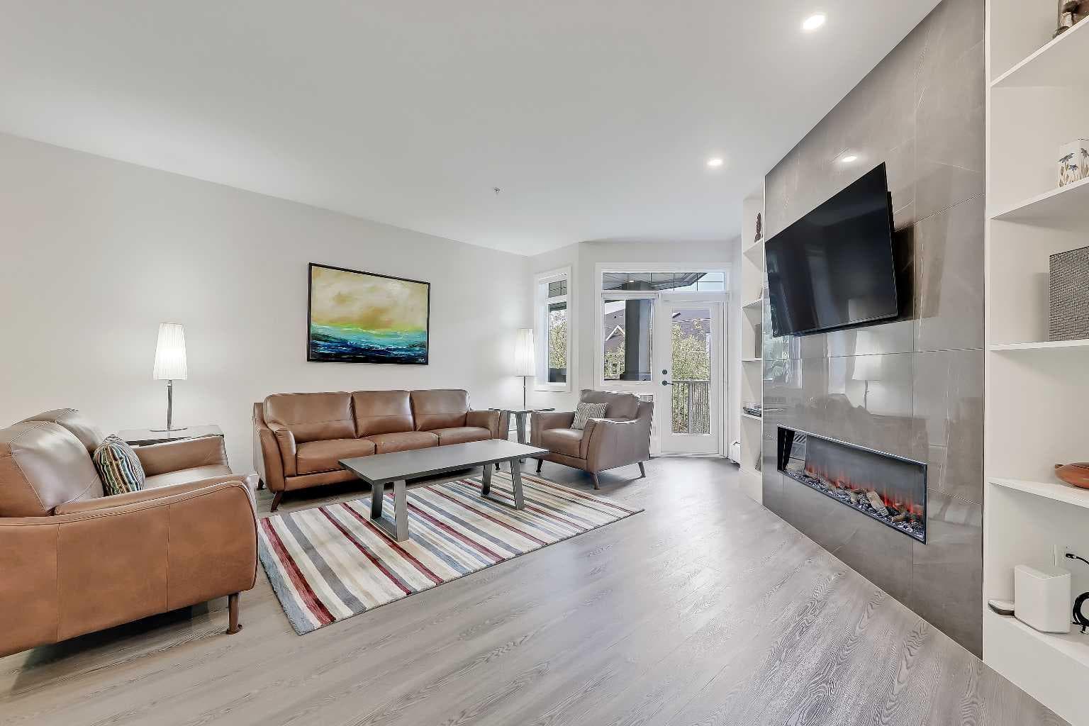 402, 2419 Erlton Road SW