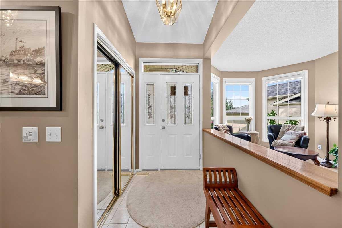 95 Sunlake Close SE