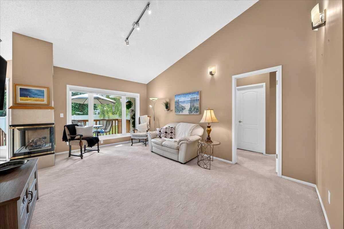 95 Sunlake Close SE