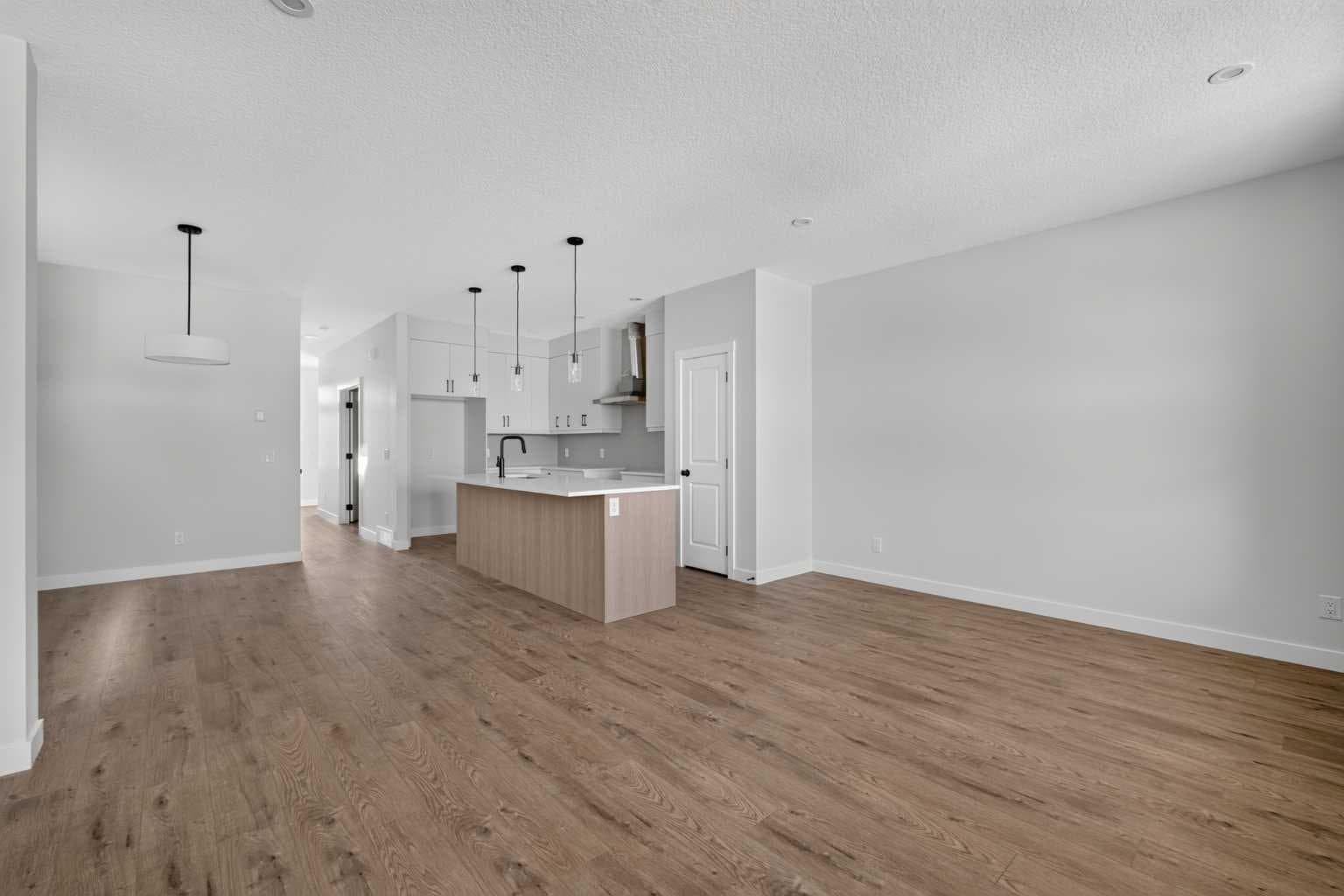 155 Stargazer Grove NW