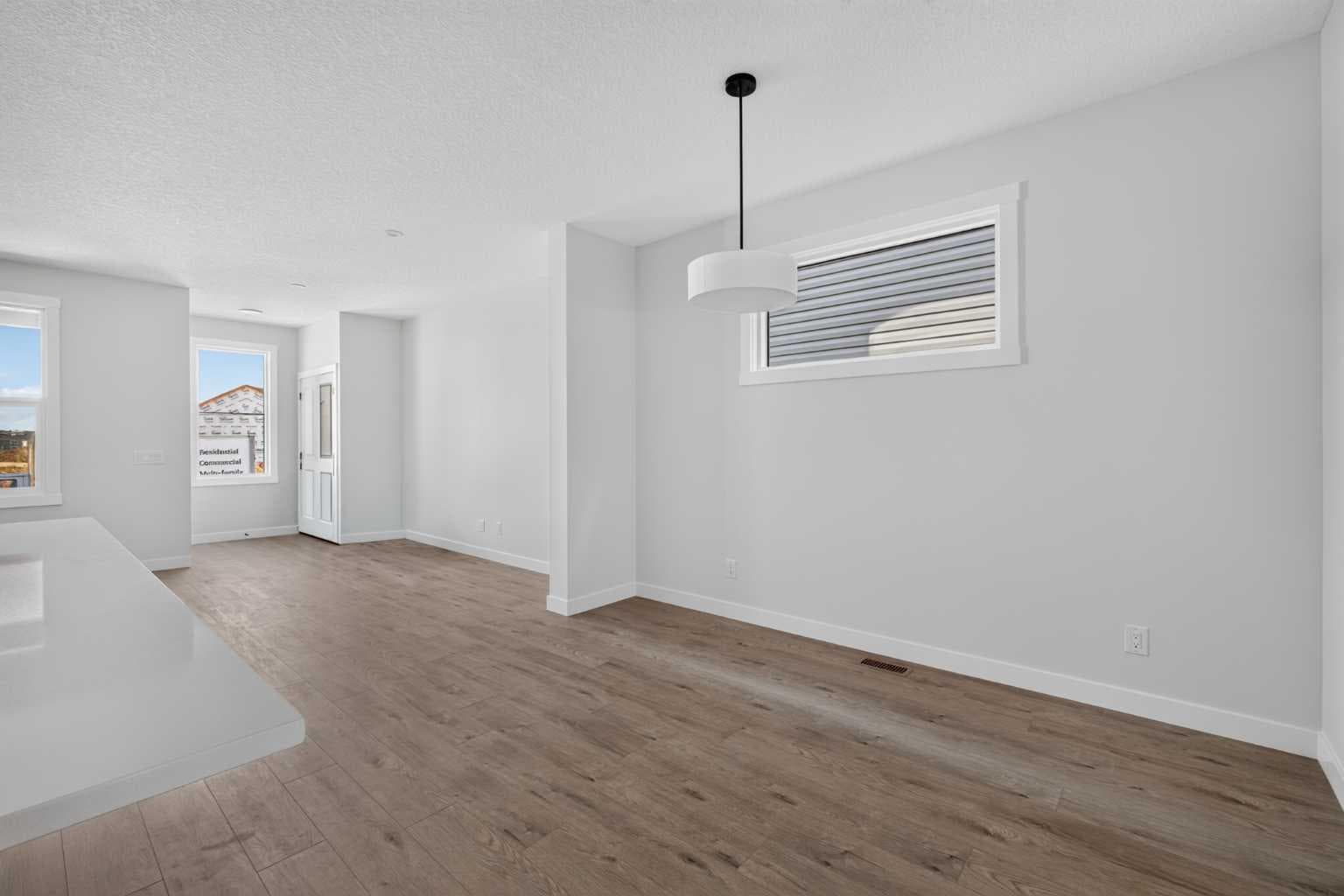 155 Stargazer Grove NW