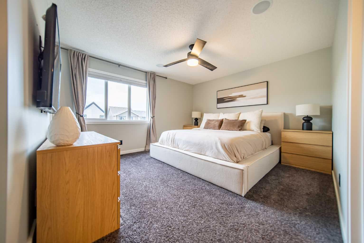 41 Masters Crescent SE