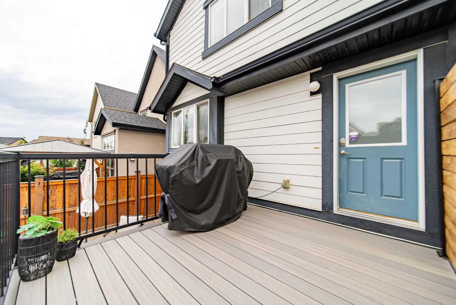 41 Masters Crescent SE