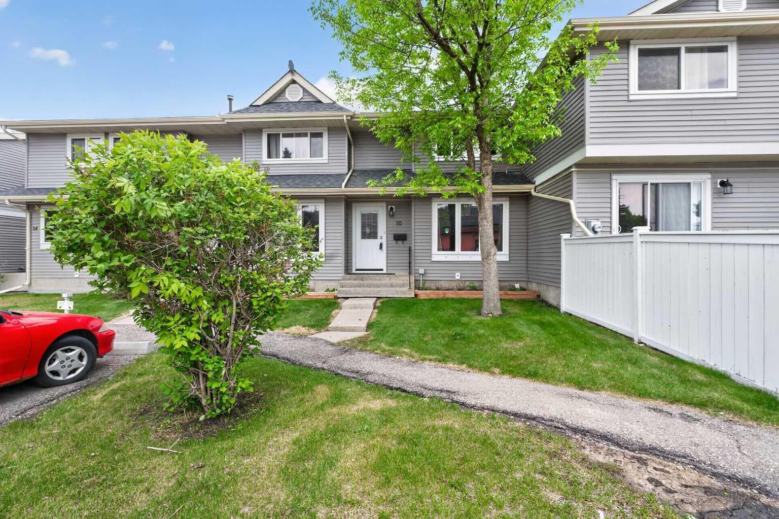 10 Falconer Terrace NE