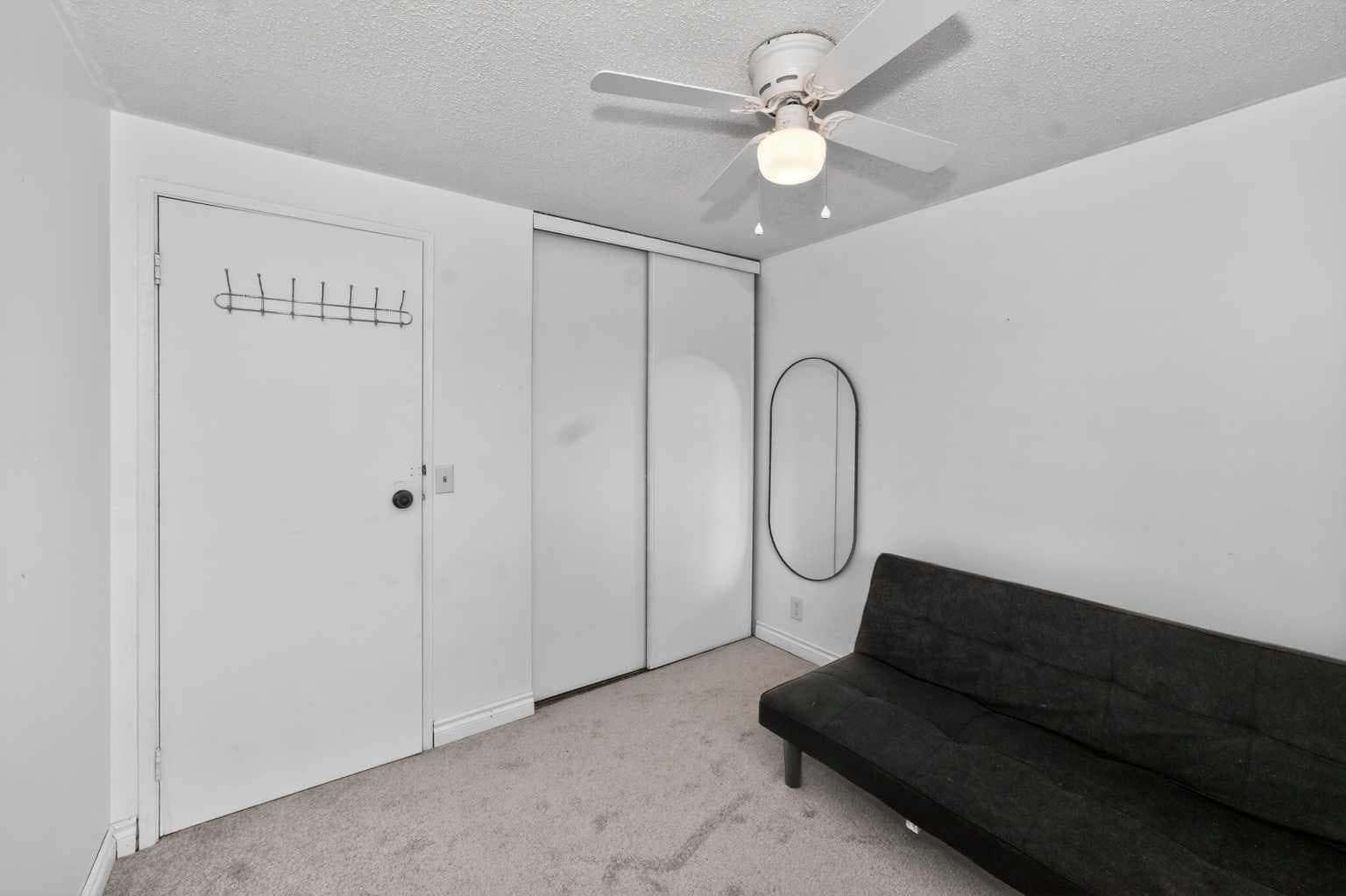 10 Falconer Terrace NE