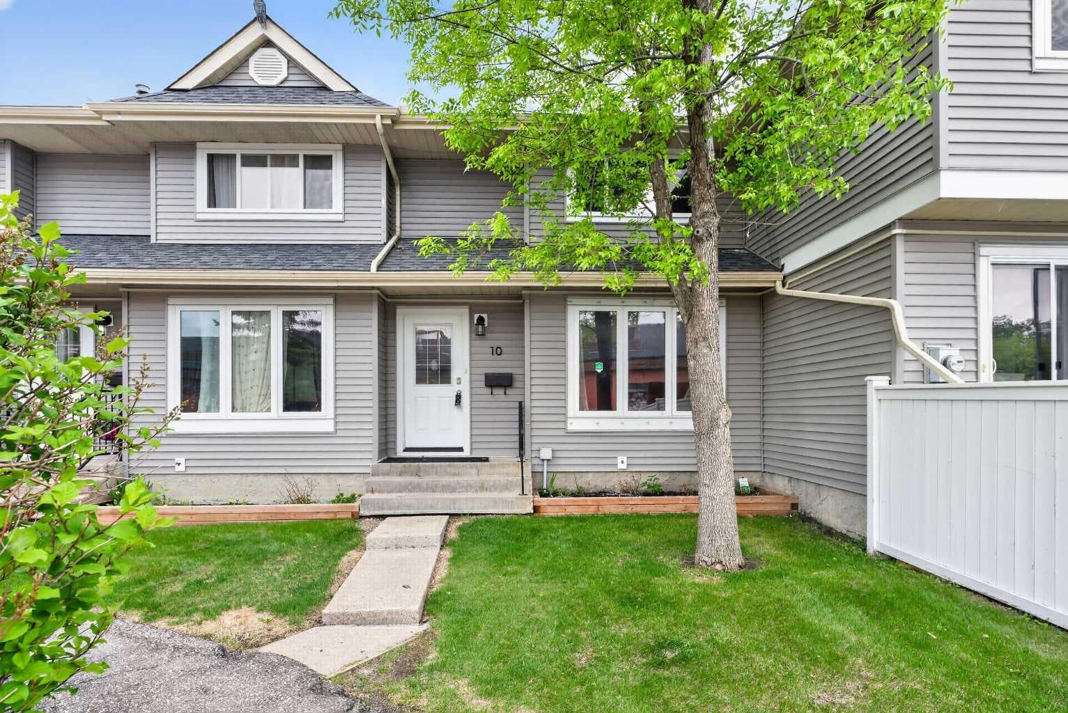 10 Falconer Terrace NE