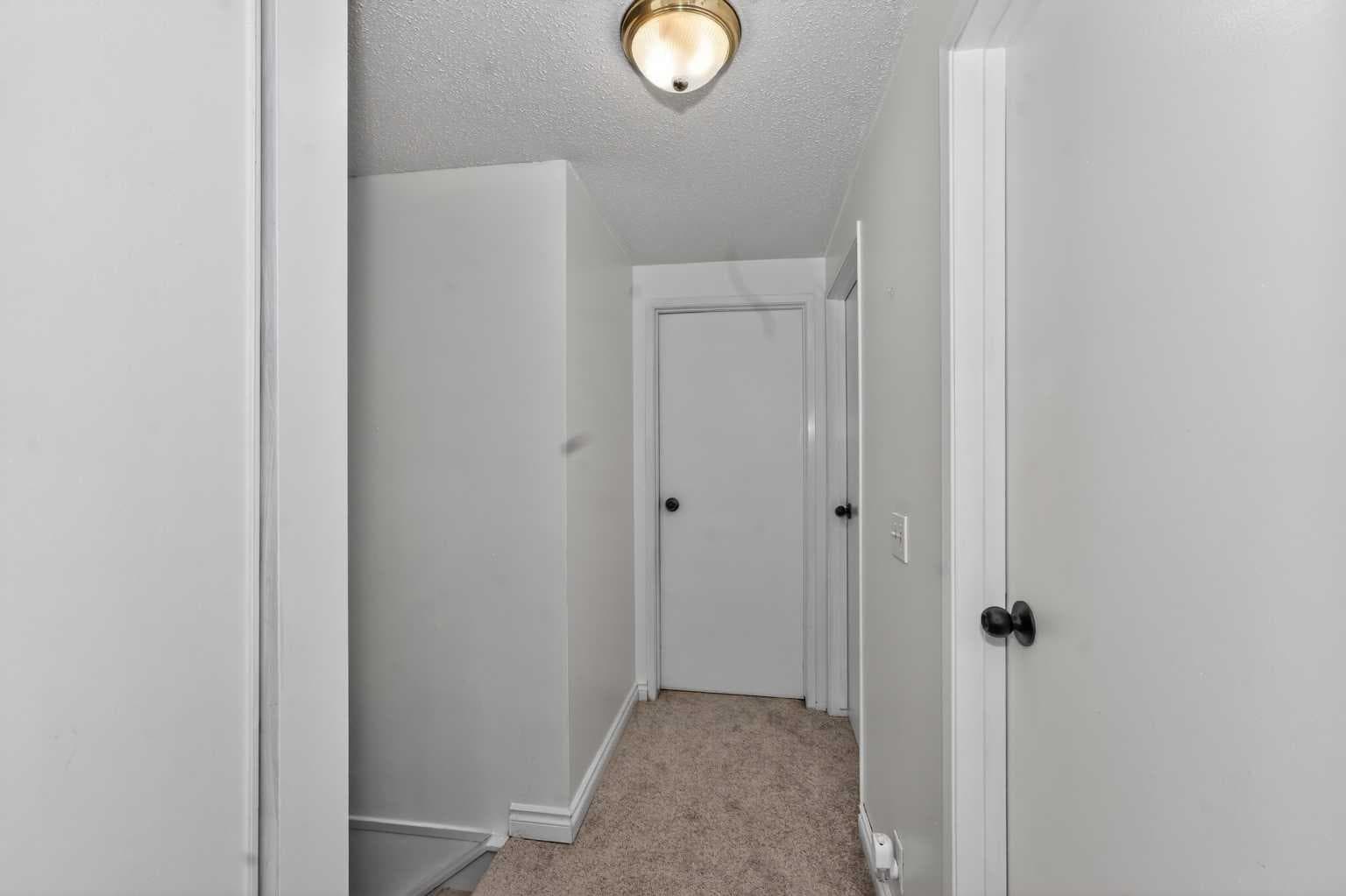 10 Falconer Terrace NE
